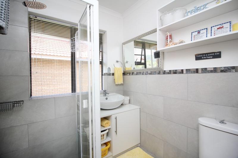 3 Bedroom Property for Sale in Hersham Western Cape